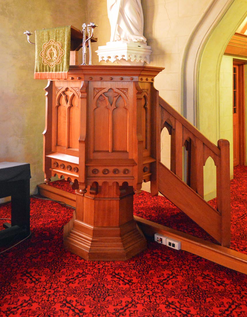 Pulpit1