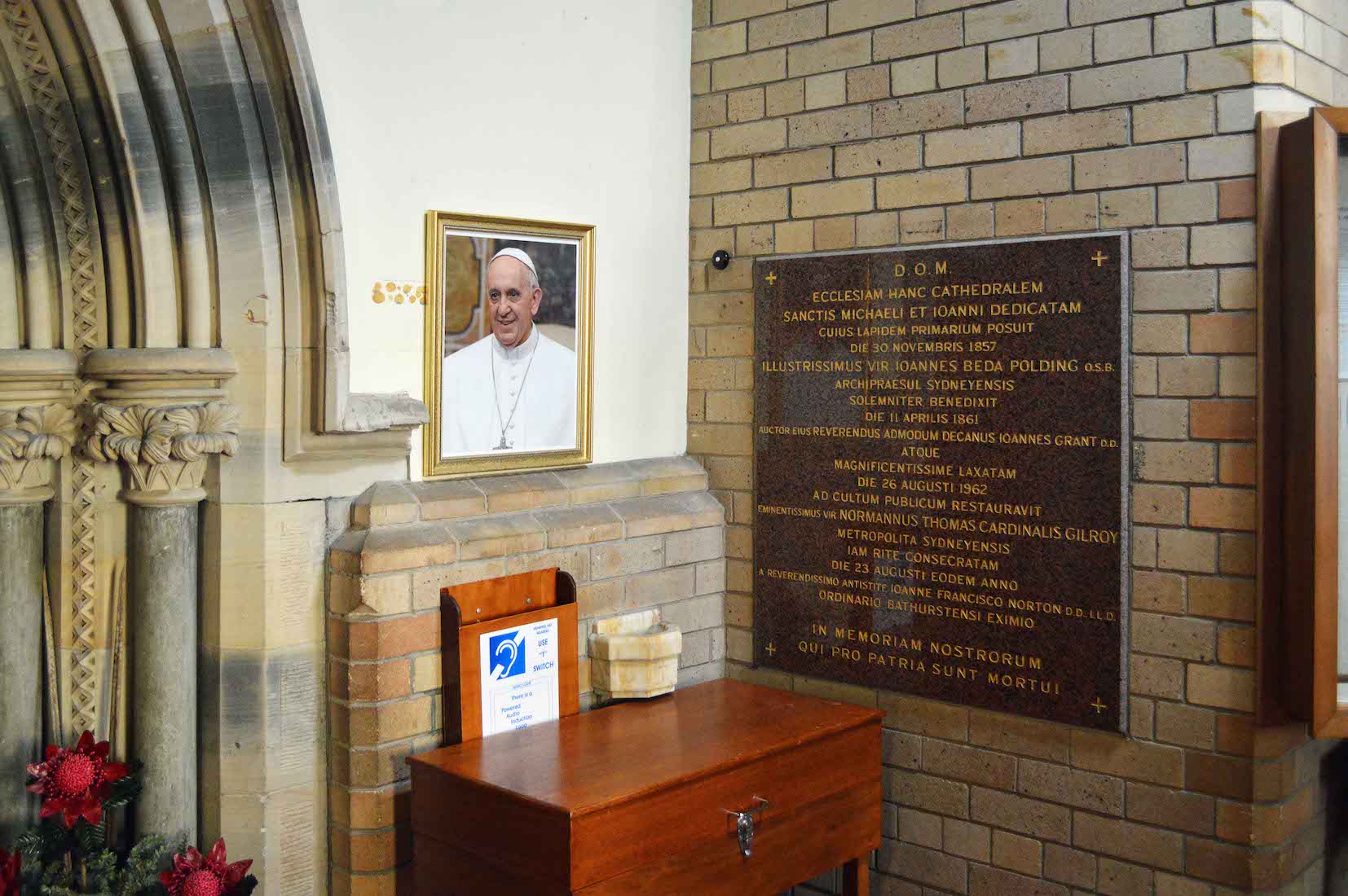 PopePlaque