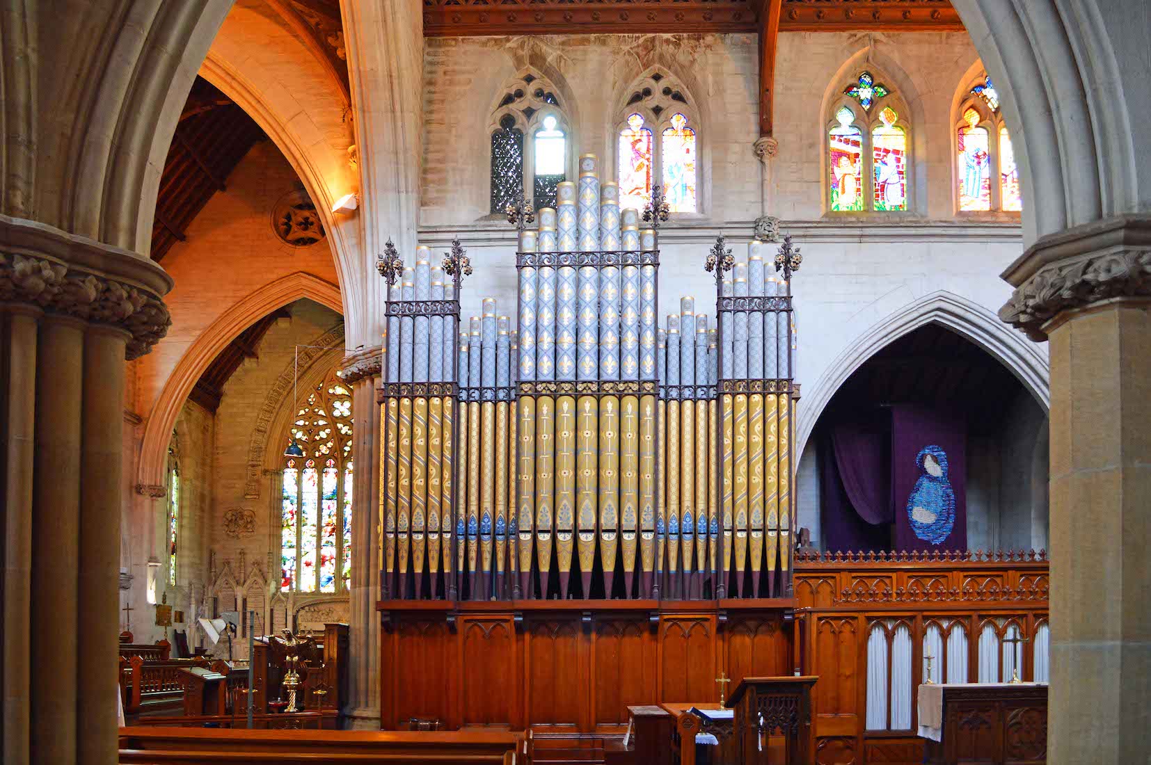 STranseptEWallOrgan