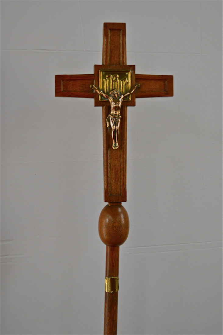 ProcessionalCrucifix