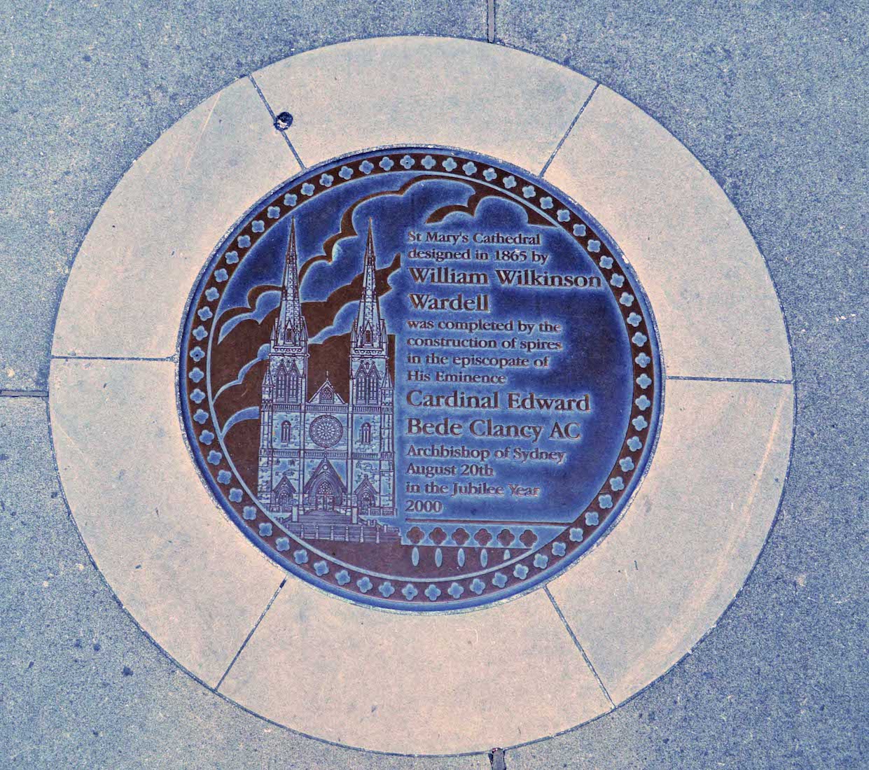 BPavementPlaque