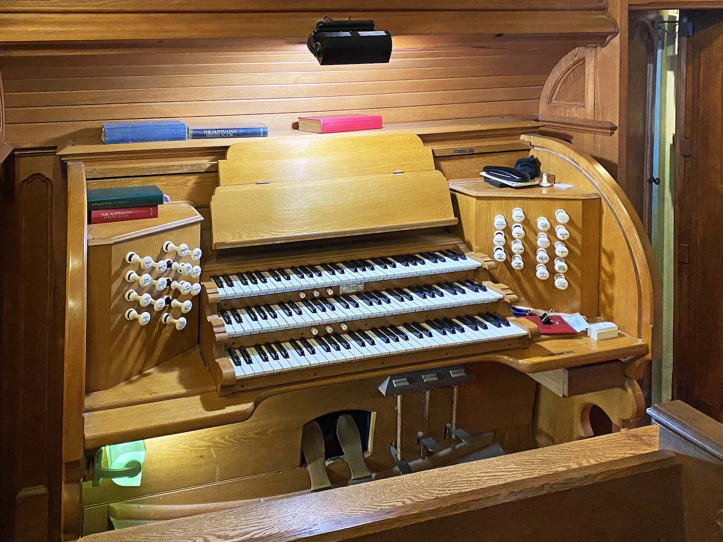 OrganConsole