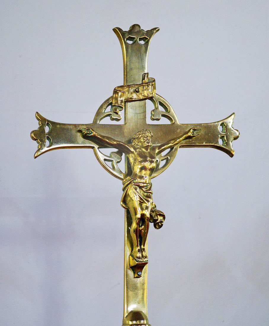 Processionalcrucifix