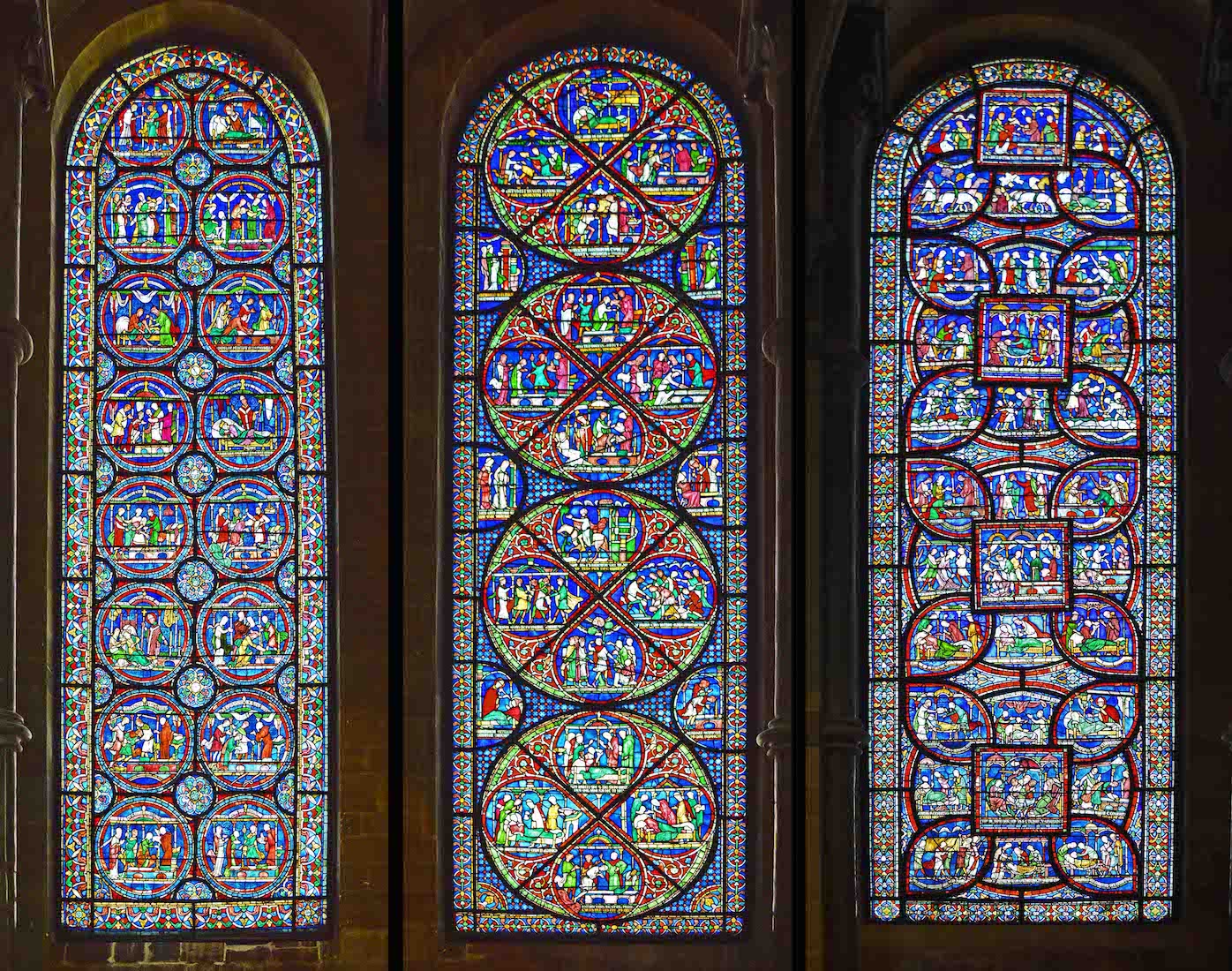 TrinityChapelWindowsNCentreAboveDavidsonTomb