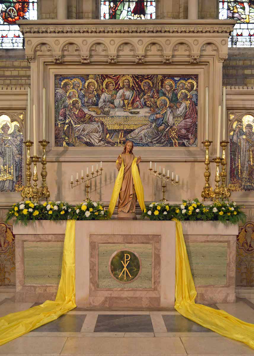 HighAltar