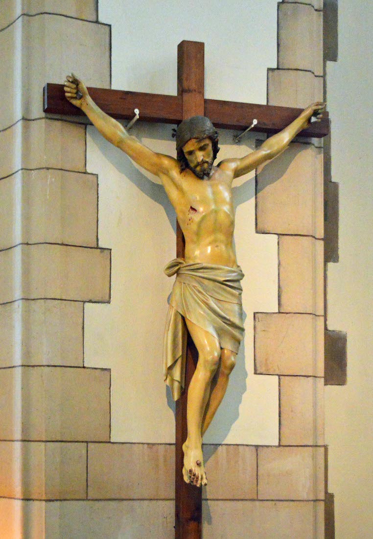 NTranseptCrucifix