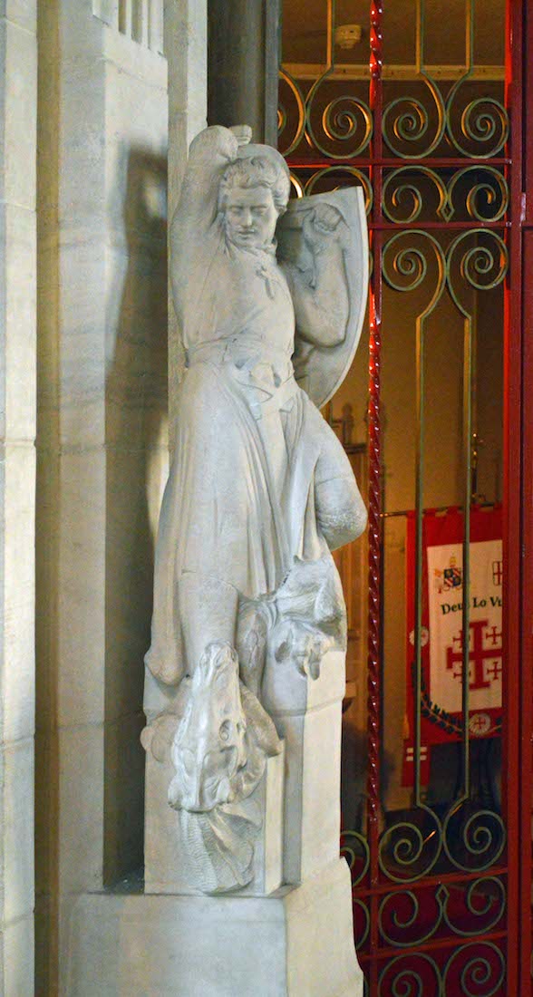 StGeorgeStatue