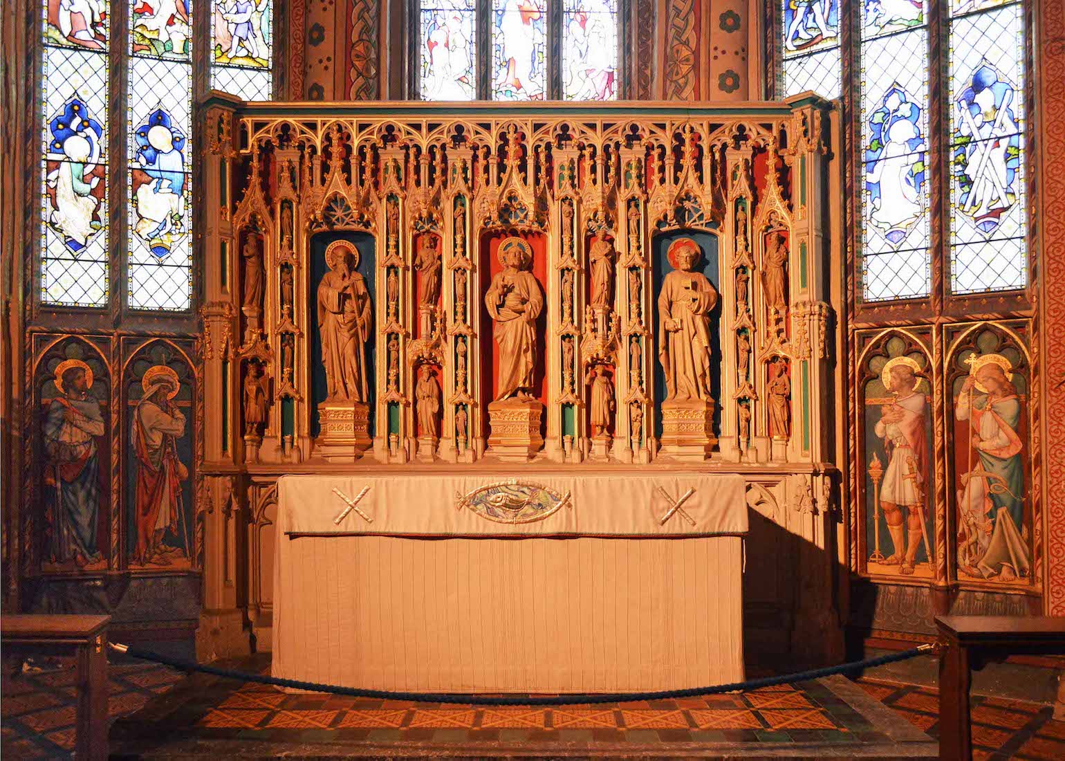 StAndrewsChapelAltar