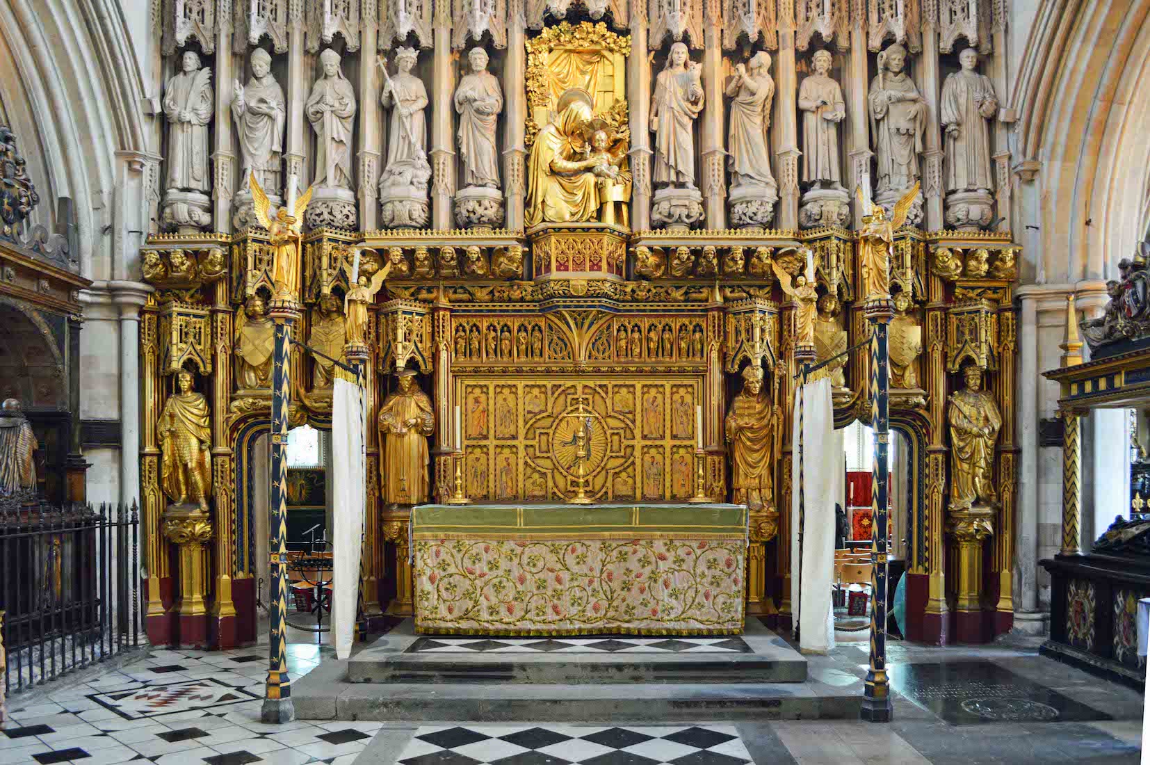 HighAltar