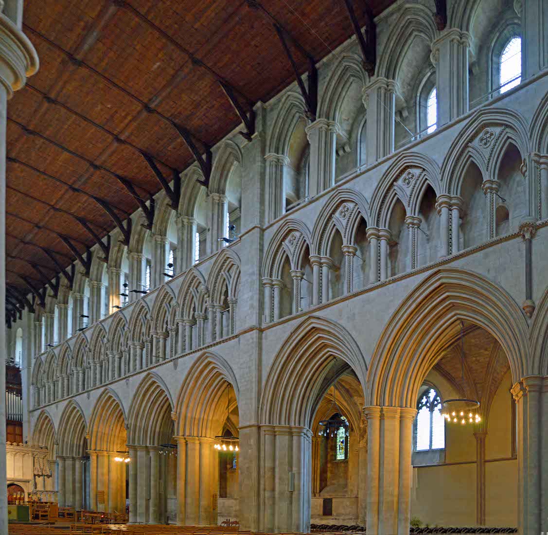 UpperNave