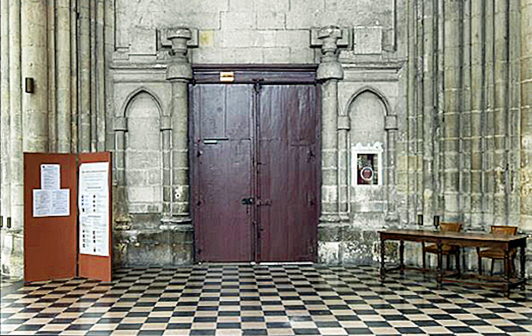 N25AAStLambertChapel23Btrevalfrance