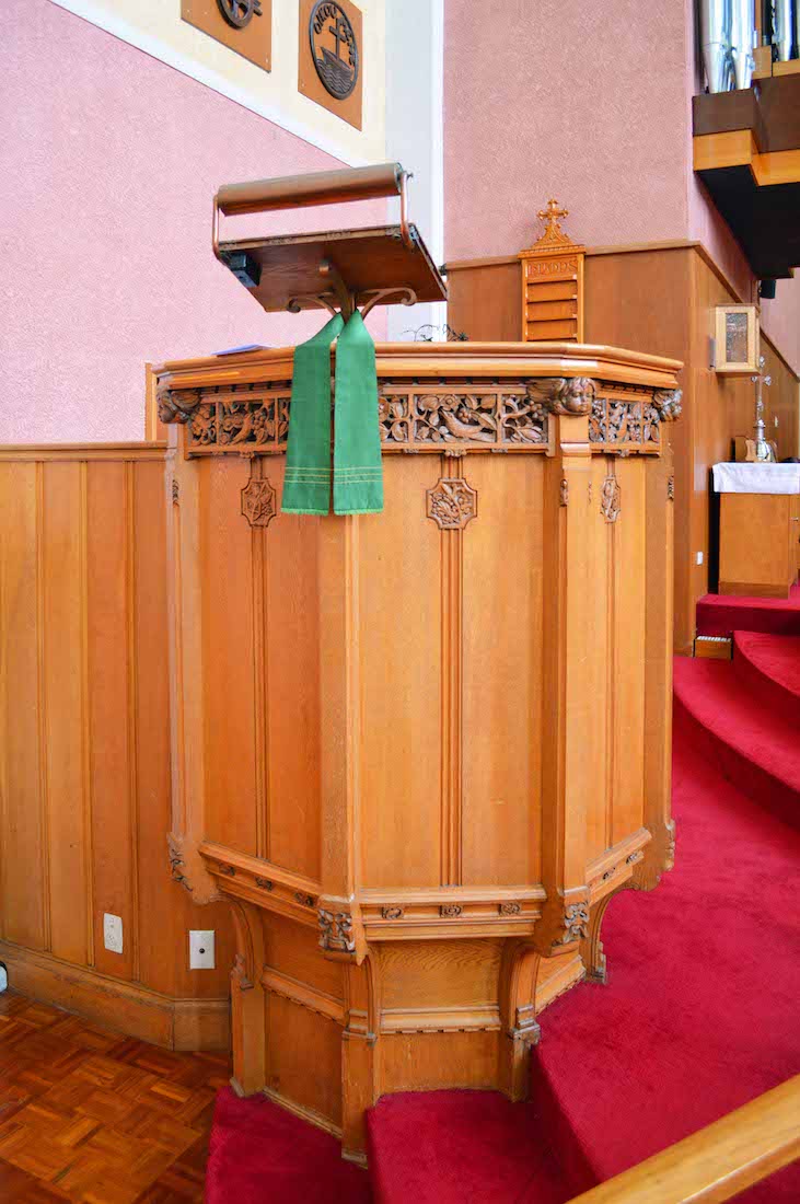 D02Pulpit