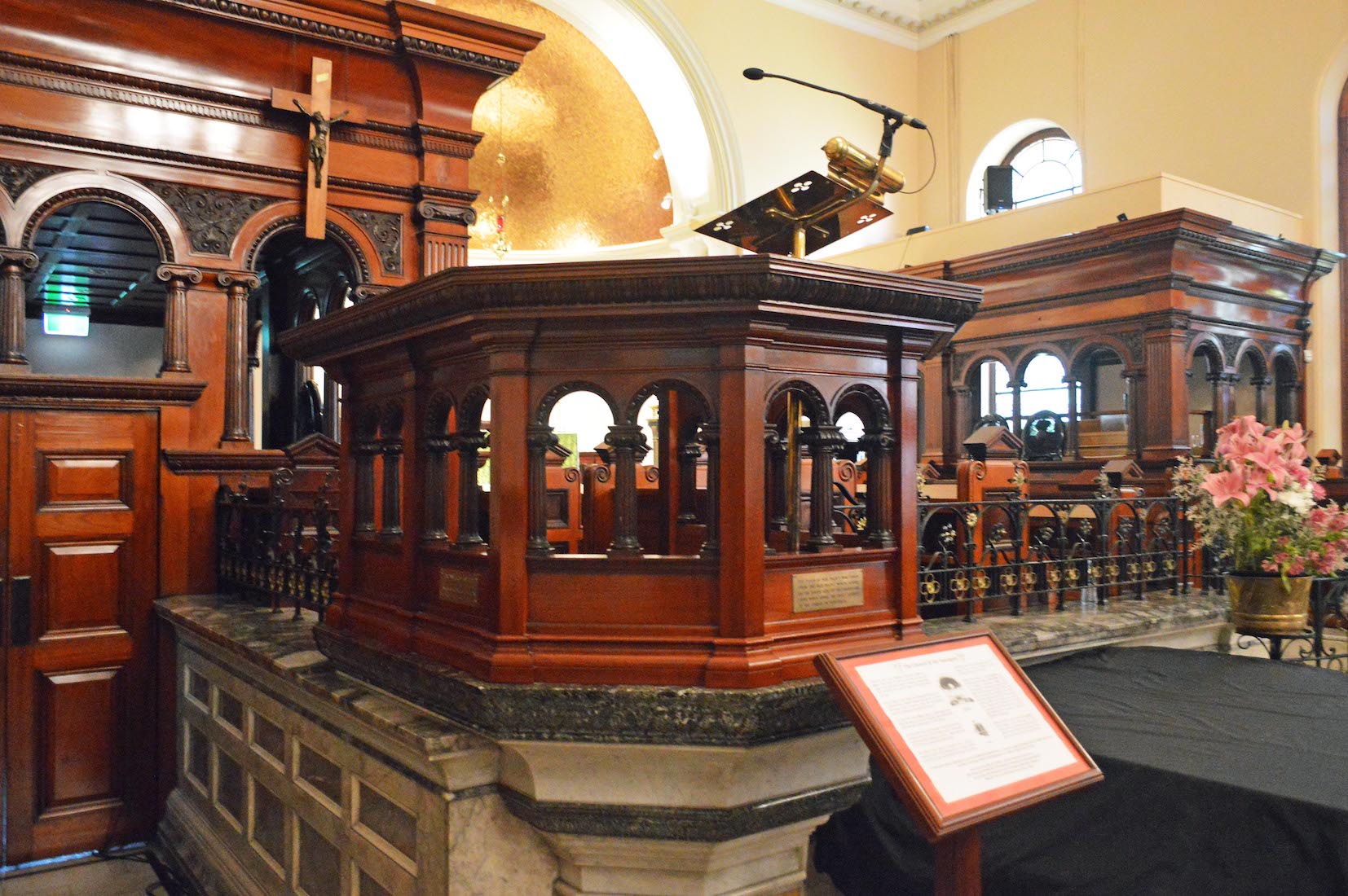 Pulpit