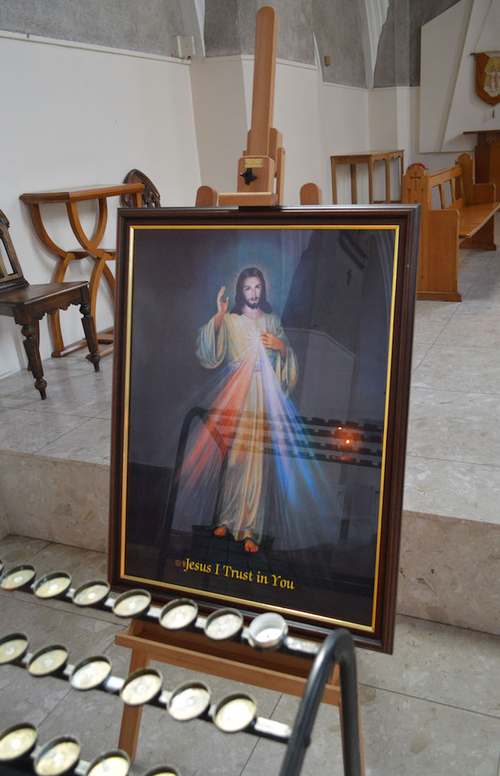 DivineMercyPainting